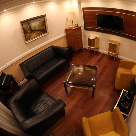 Golden Apartments Έσσεν Εξωτερικό φωτογραφία