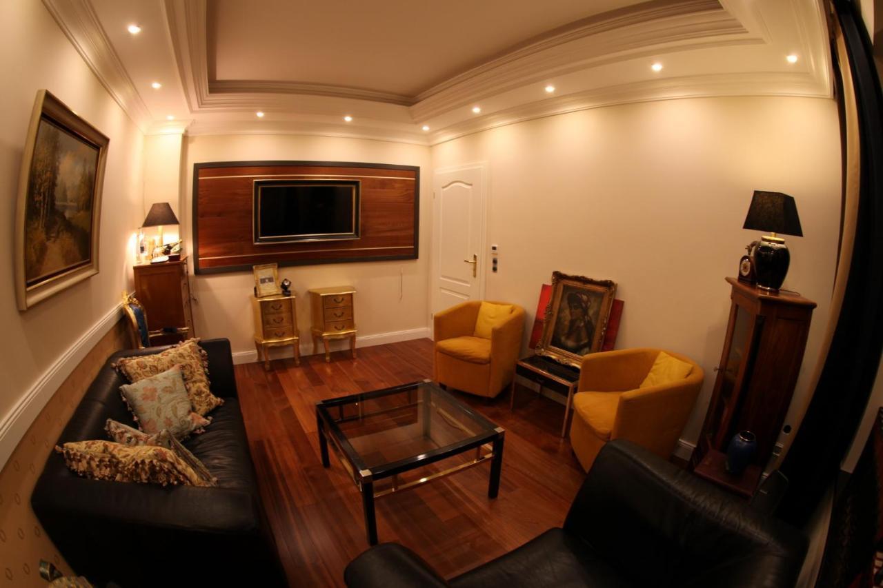 Golden Apartments Έσσεν Εξωτερικό φωτογραφία