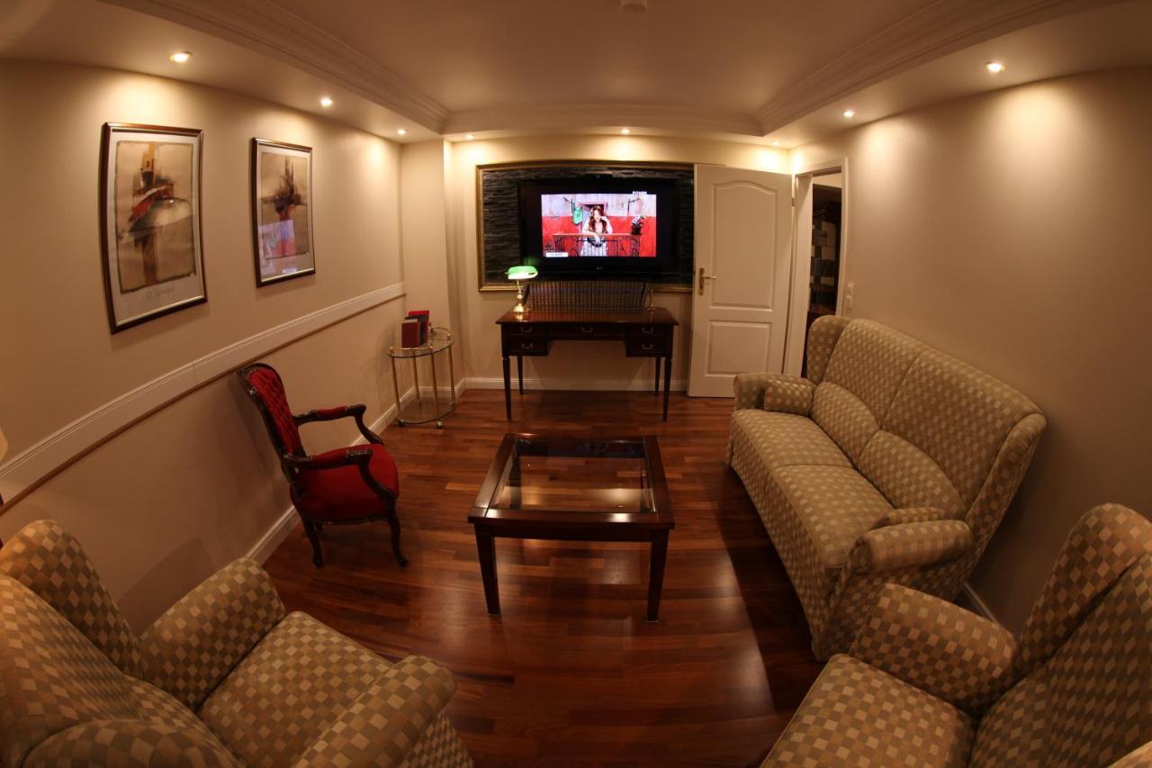 Golden Apartments Έσσεν Εξωτερικό φωτογραφία