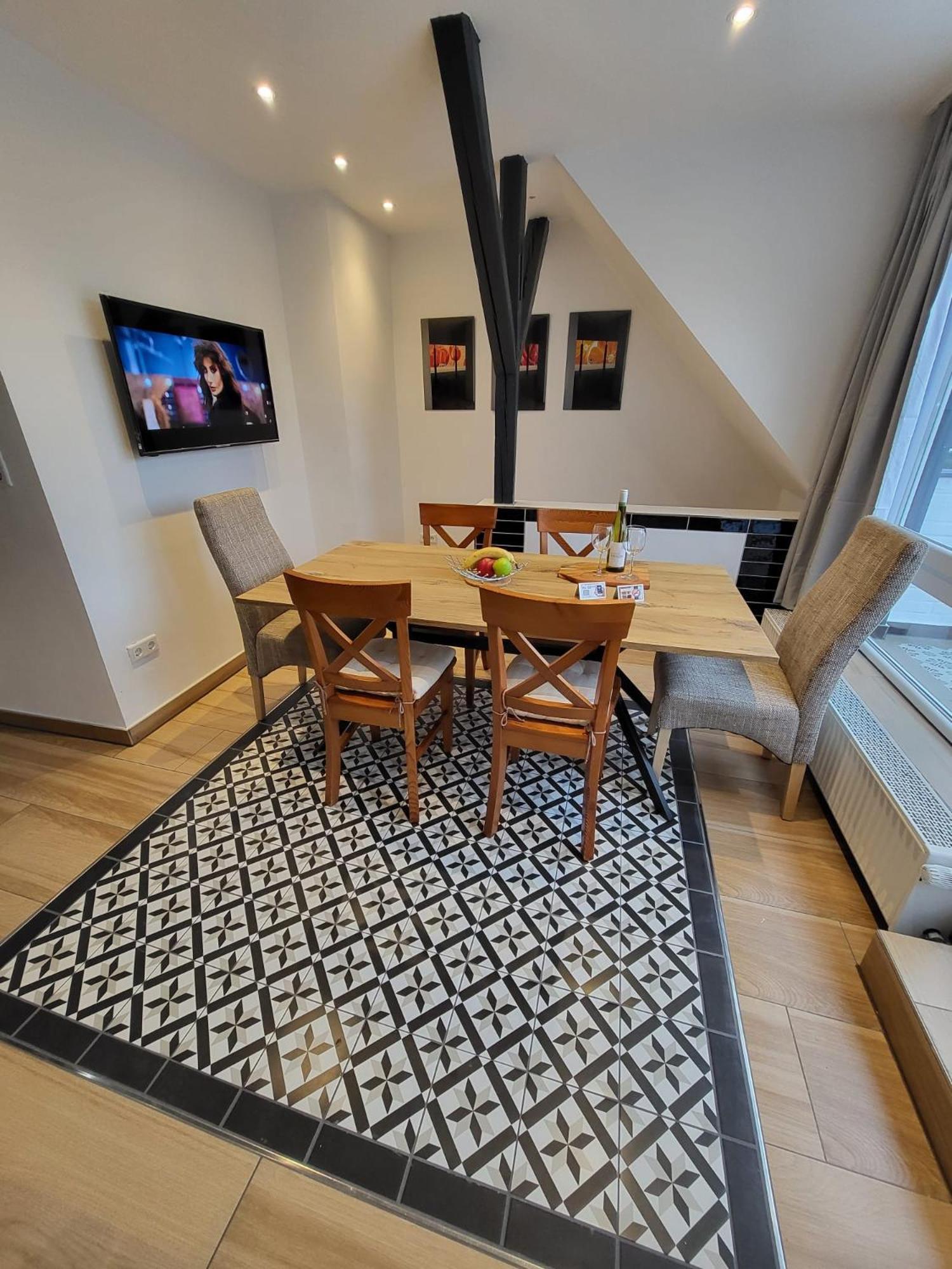 Golden Apartments Έσσεν Εξωτερικό φωτογραφία