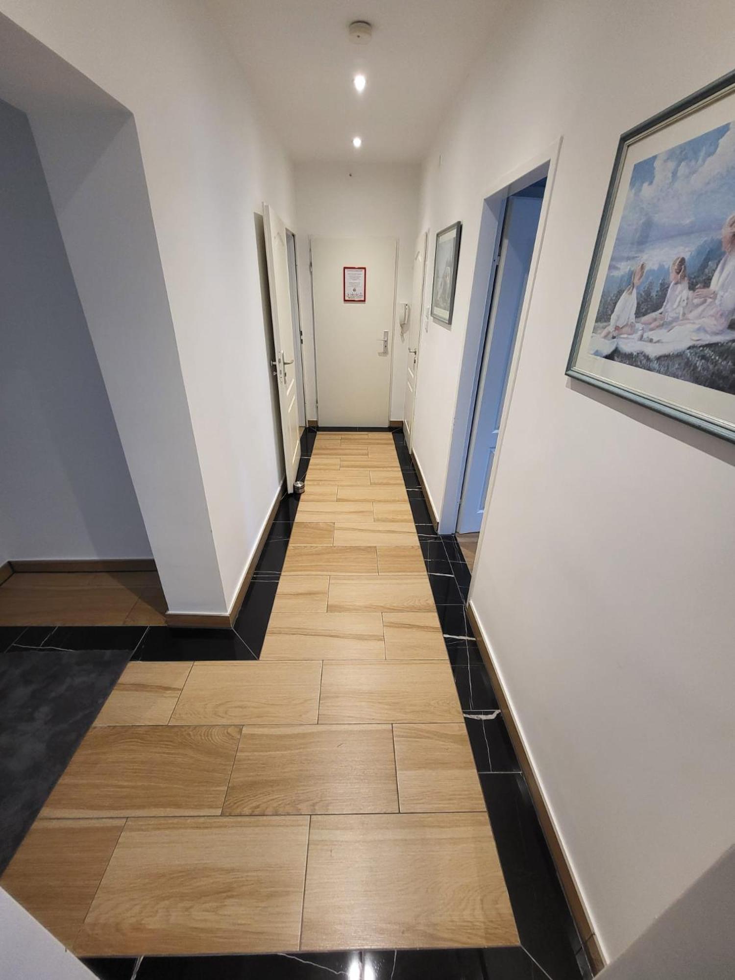 Golden Apartments Έσσεν Εξωτερικό φωτογραφία