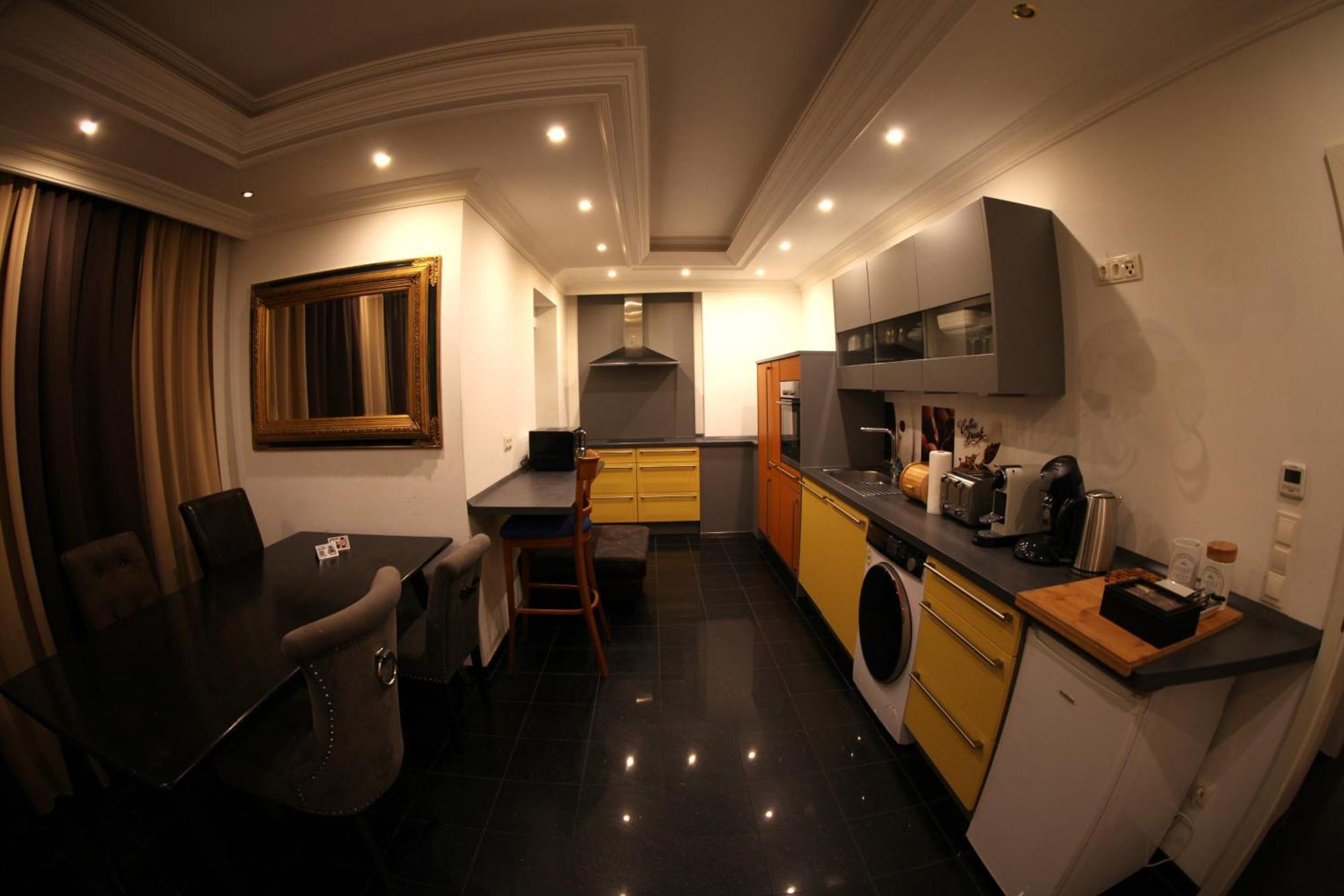 Golden Apartments Έσσεν Εξωτερικό φωτογραφία
